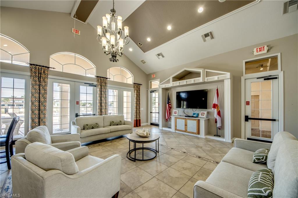 OLYMPIA POINTE - Residential