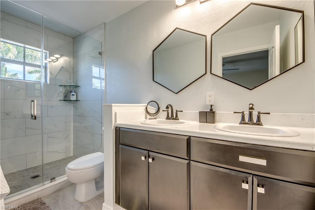 OLYMPIA POINTE - Residential