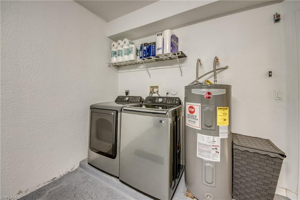 OLYMPIA POINTE - Residential