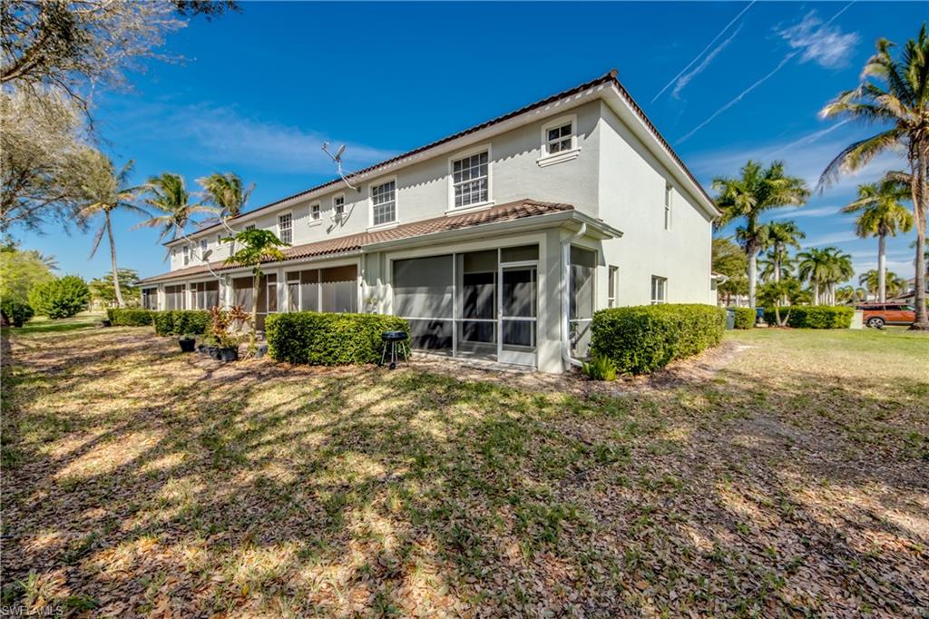 OLYMPIA POINTE - Residential