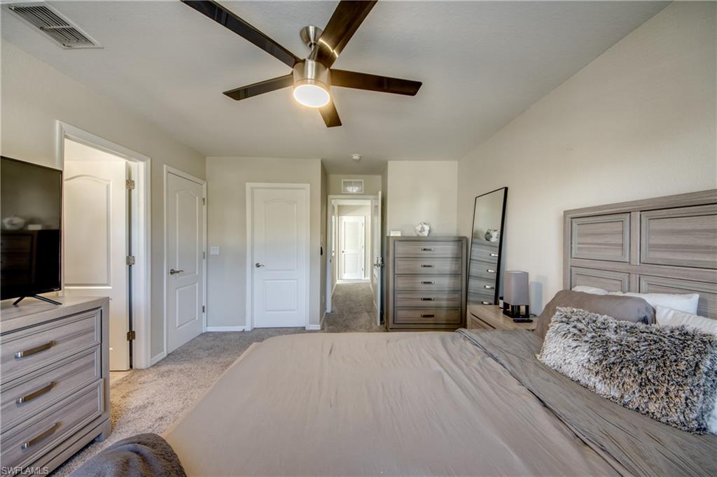 OLYMPIA POINTE - Residential