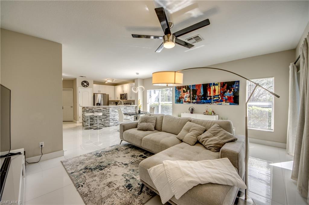 OLYMPIA POINTE - Residential