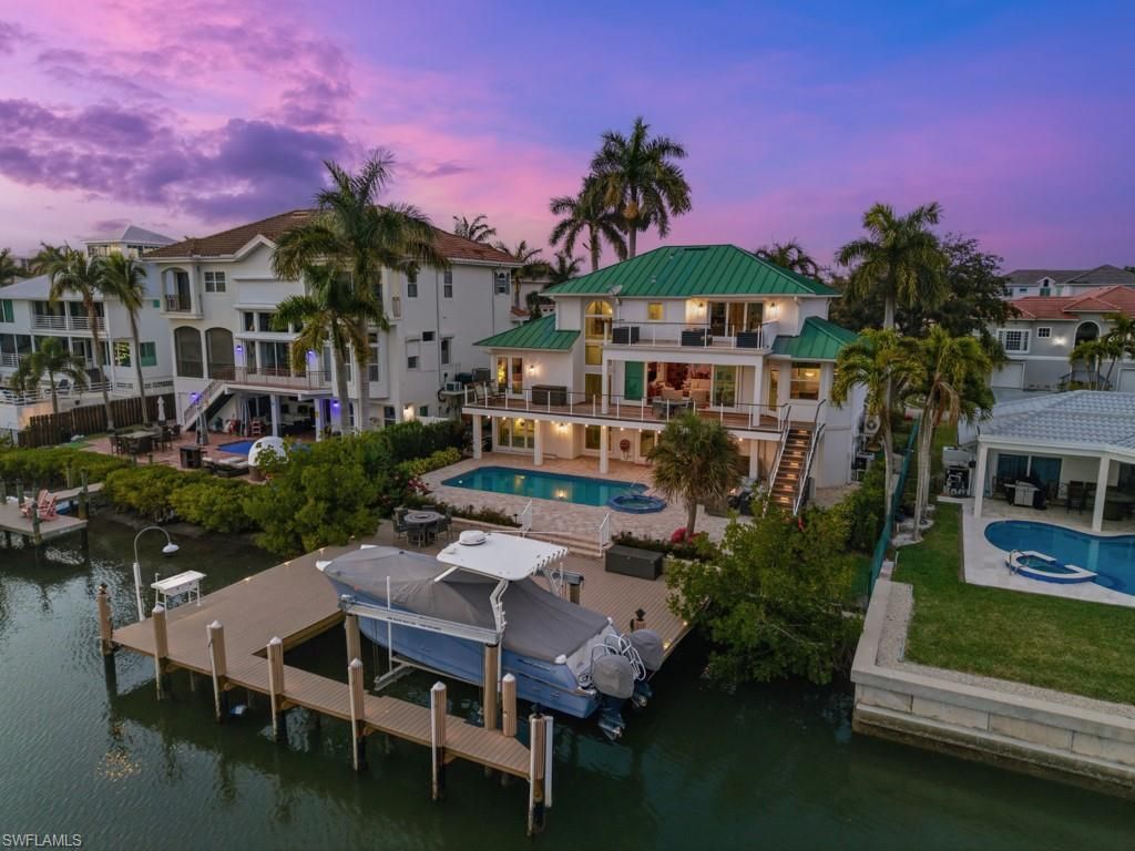Photo of 390 Oak AVE, NAPLES, FL 34108 (MLS # 226008030)