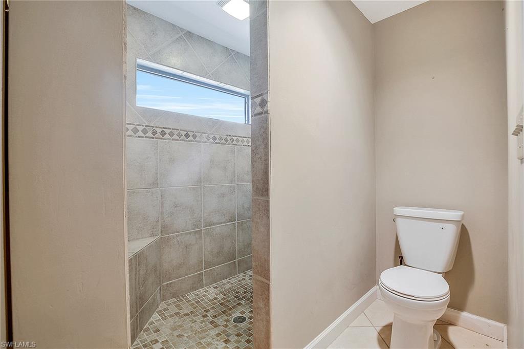 MARCO BEACH - Residential