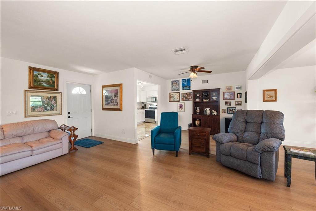 BARTENS PINEVIEW ESTATES - Residential