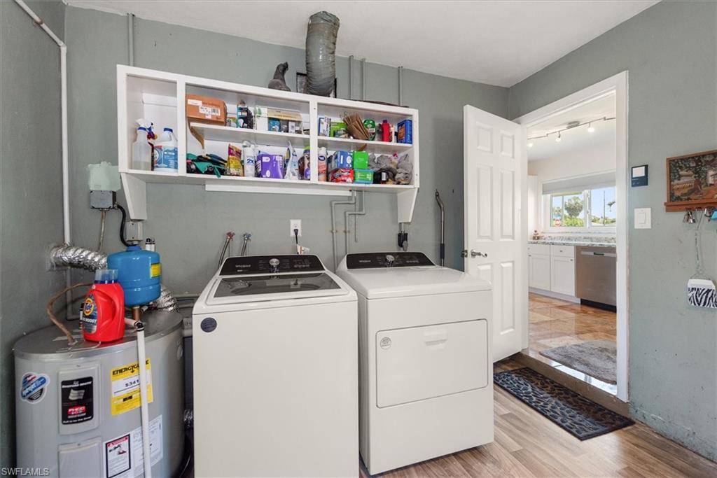 BARTENS PINEVIEW ESTATES - Residential