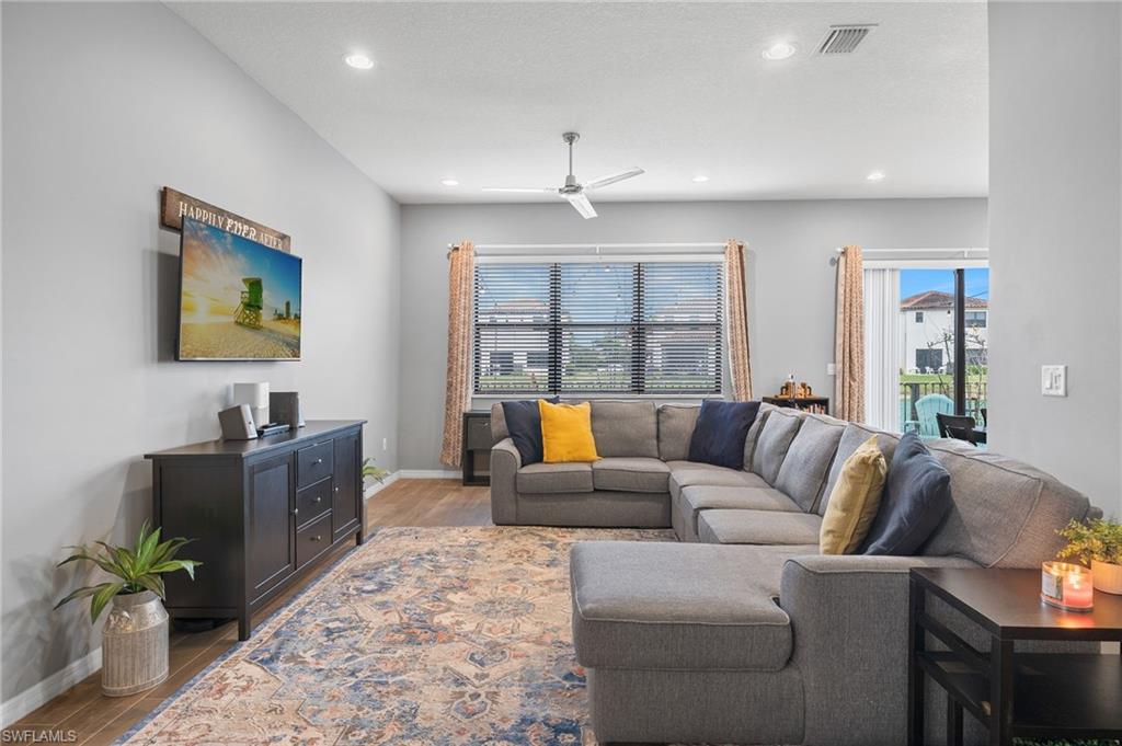 COQUINA AT MAPLE RIDGE - Residential