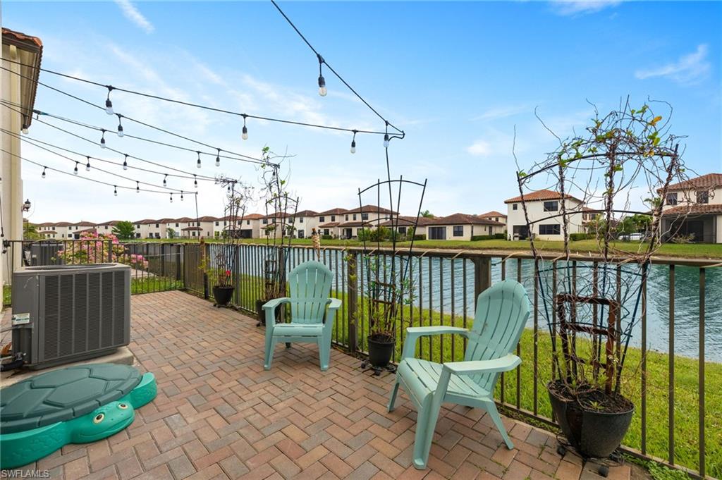 COQUINA AT MAPLE RIDGE - Residential