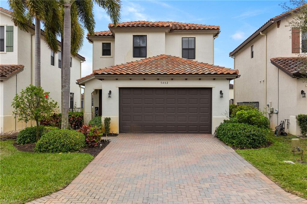 COQUINA AT MAPLE RIDGE - Residential