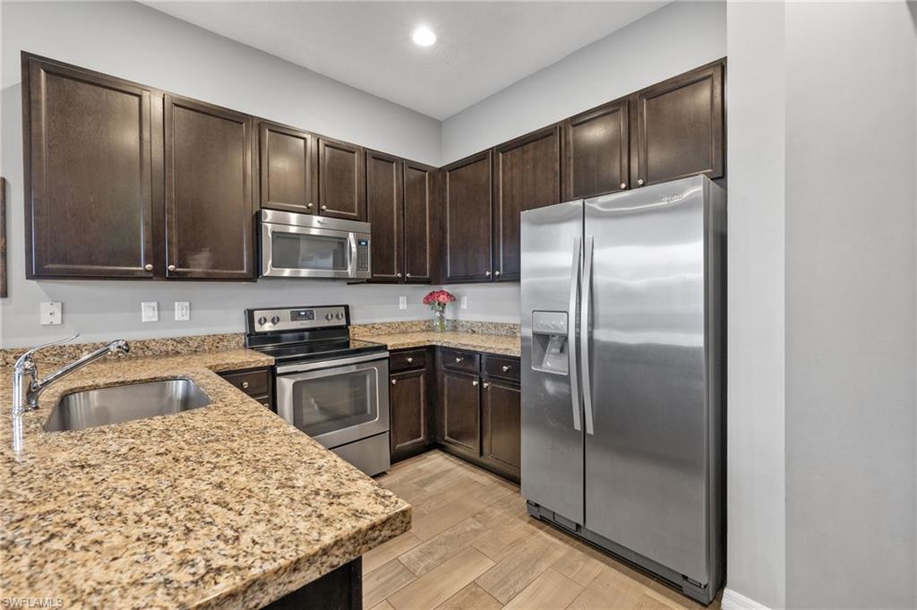 COQUINA AT MAPLE RIDGE - Residential