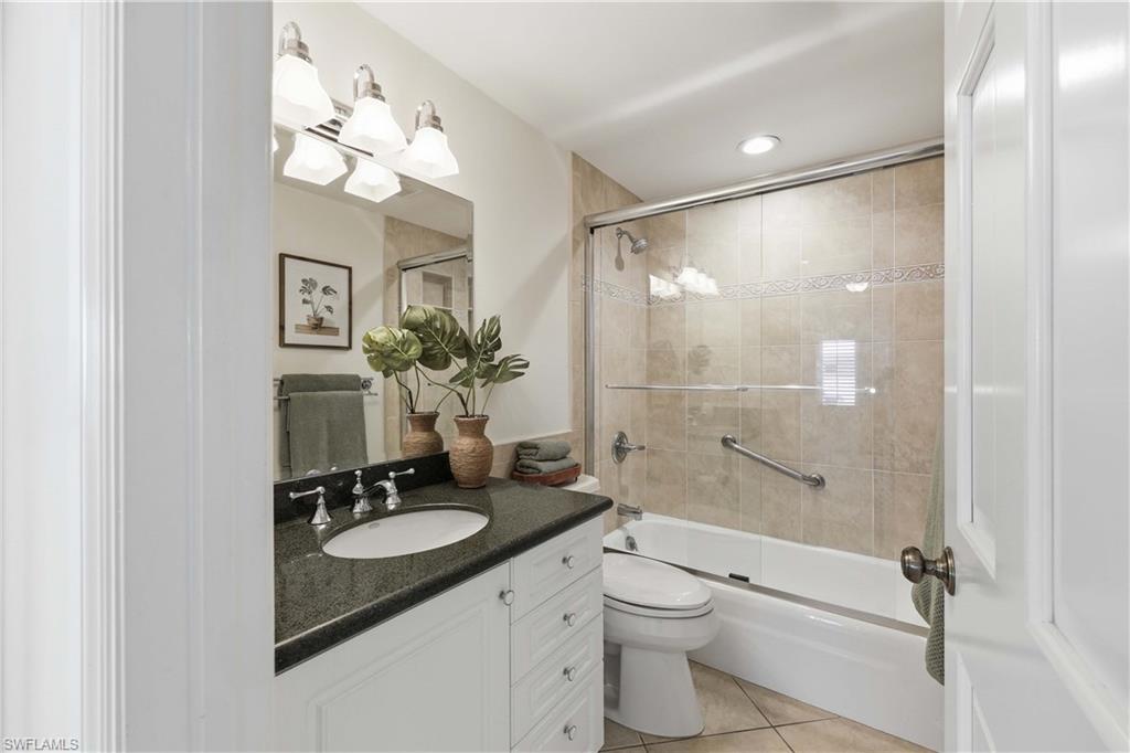 JAMAICA TOWERS - Residential