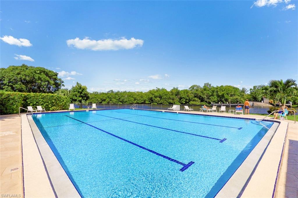 VANDERBILT SURF COLONY - Residential Lease