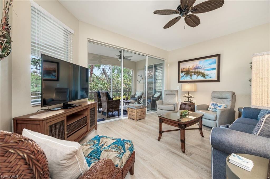 11065 Harbour Yacht CT 101