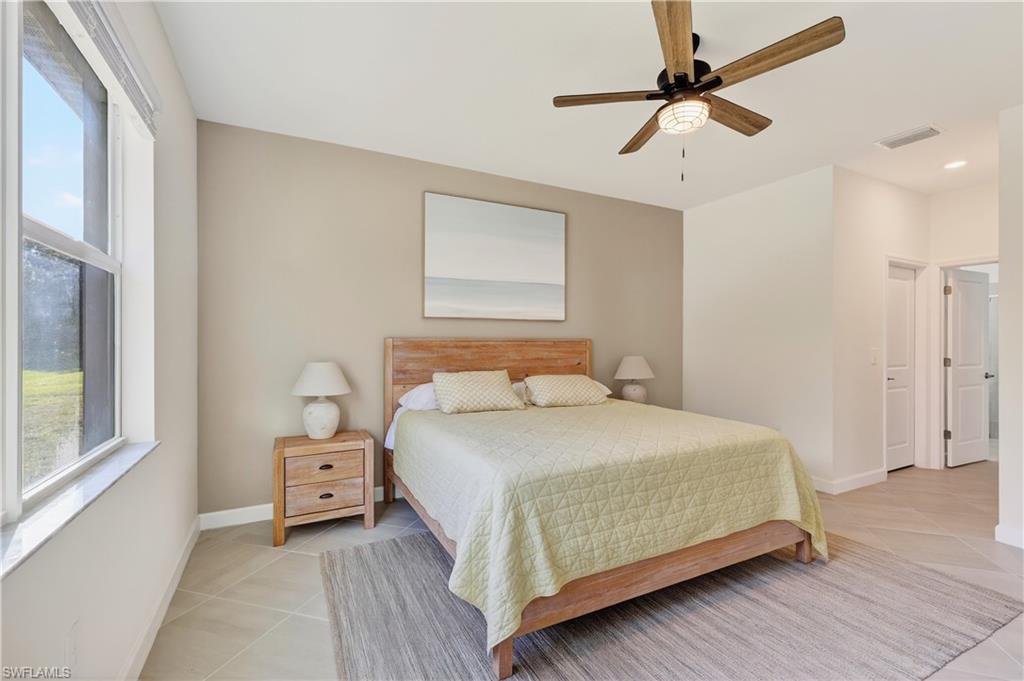 COUNTRY CLUB - Residential