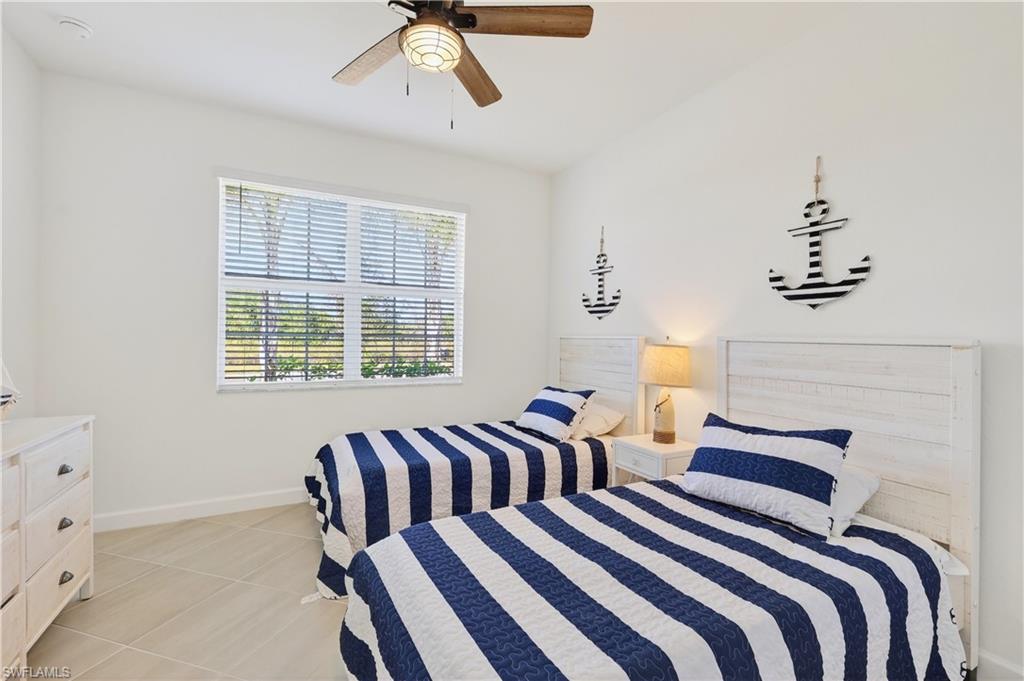 COUNTRY CLUB - Residential