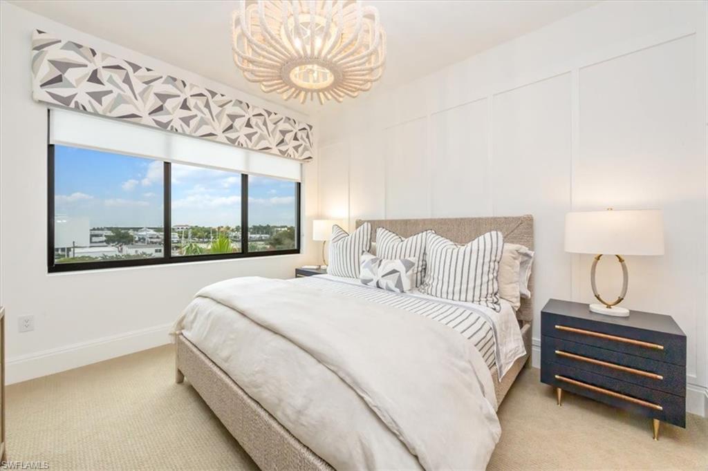 QUATTRO AT NAPLES SQUARE - Residential