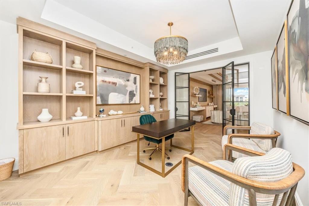 QUATTRO AT NAPLES SQUARE - Residential