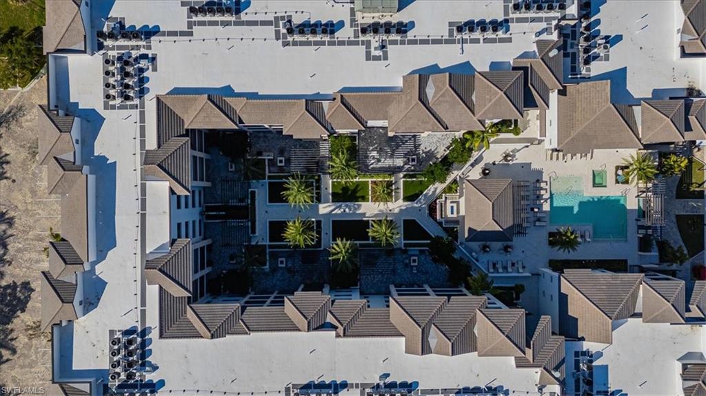 QUATTRO AT NAPLES SQUARE - Residential