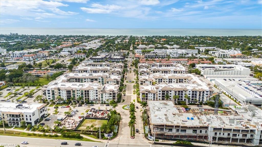 QUATTRO AT NAPLES SQUARE - Residential