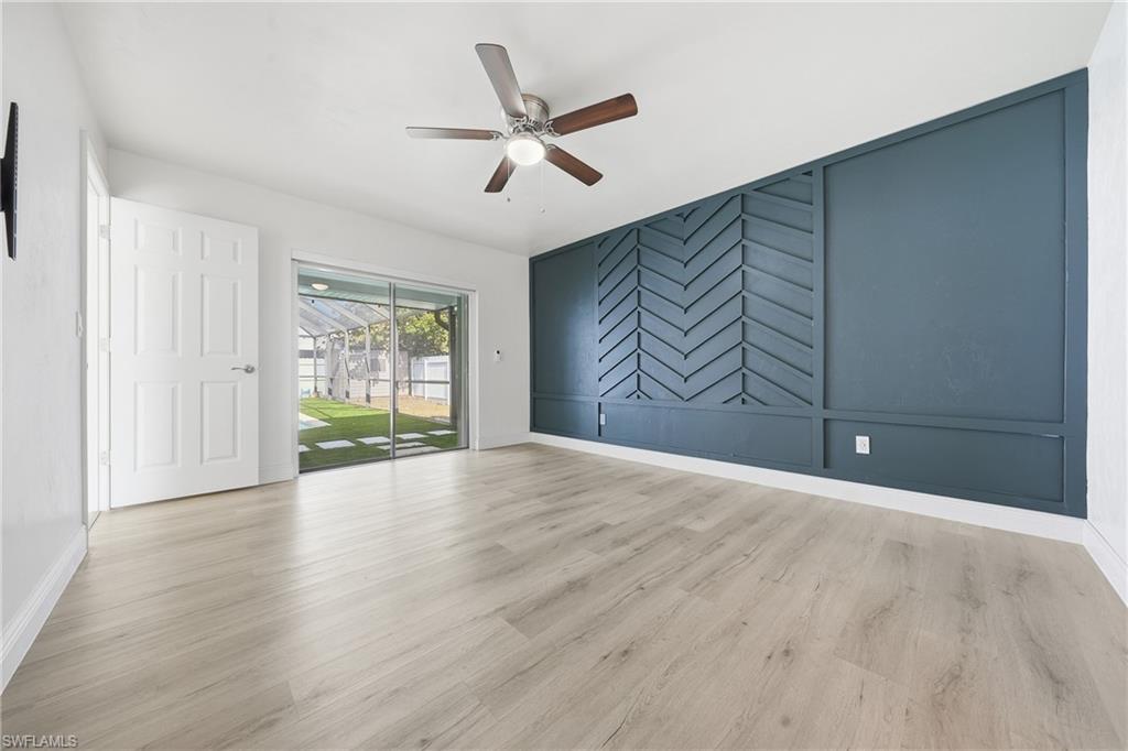 SAN CARLOS PARK - Residential