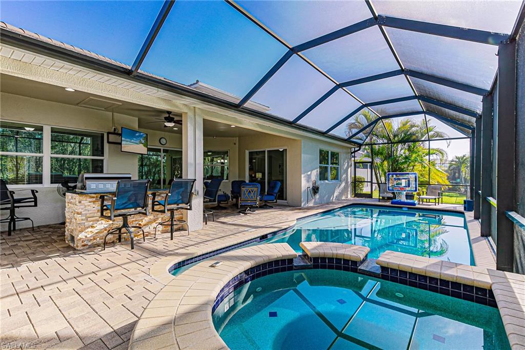 CATALINA ISLES - Residential