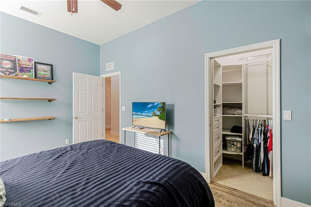 CATALINA ISLES - Residential