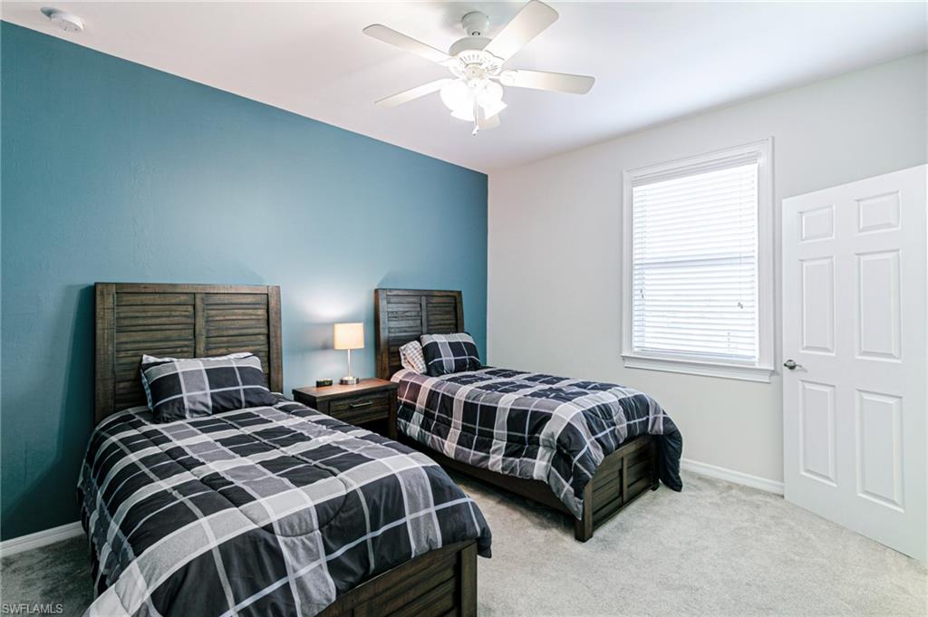 CATALINA ISLES - Residential