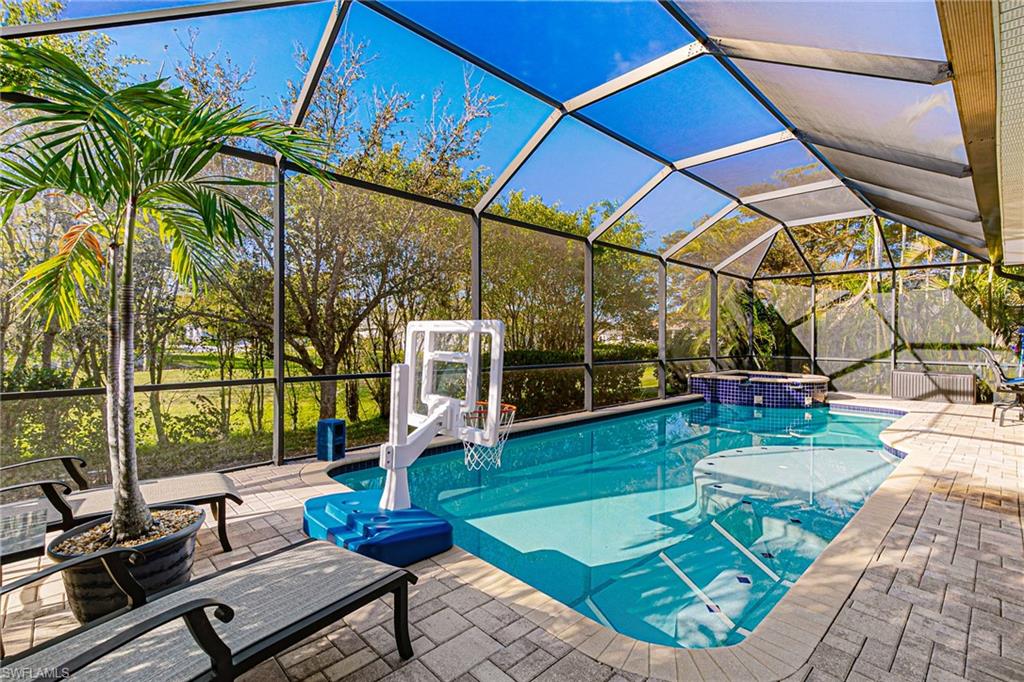 CATALINA ISLES - Residential