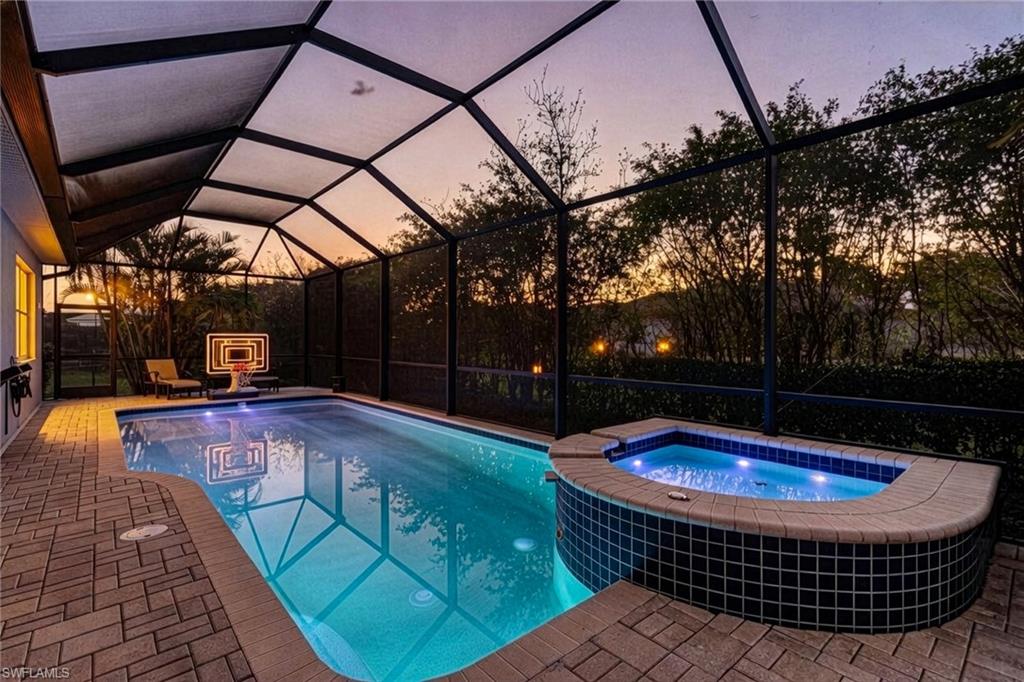 CATALINA ISLES - Residential