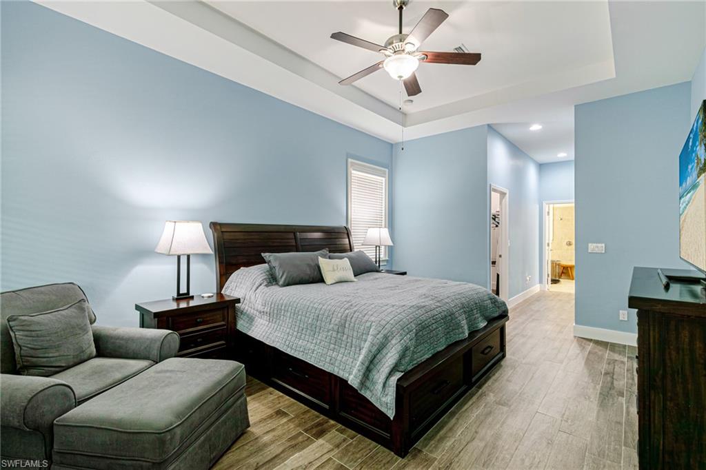 CATALINA ISLES - Residential