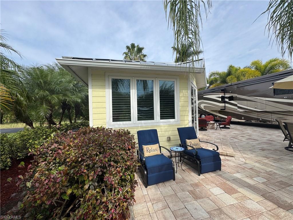 RIVERBEND MOTORCOACH RESORT - Land