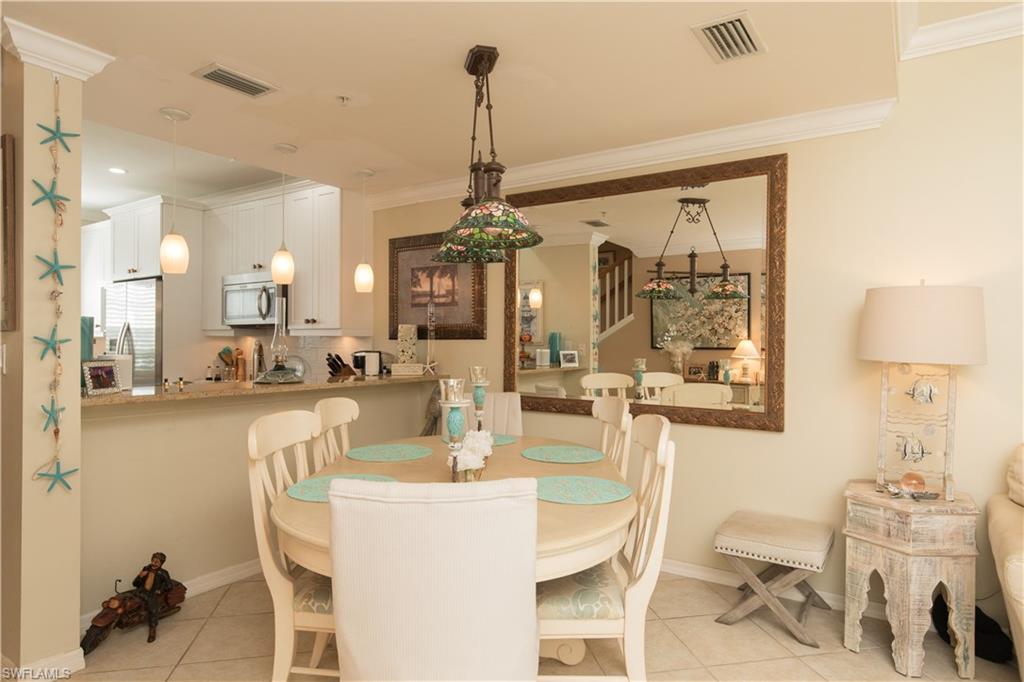 SHIPYARD VILLAS - Residential