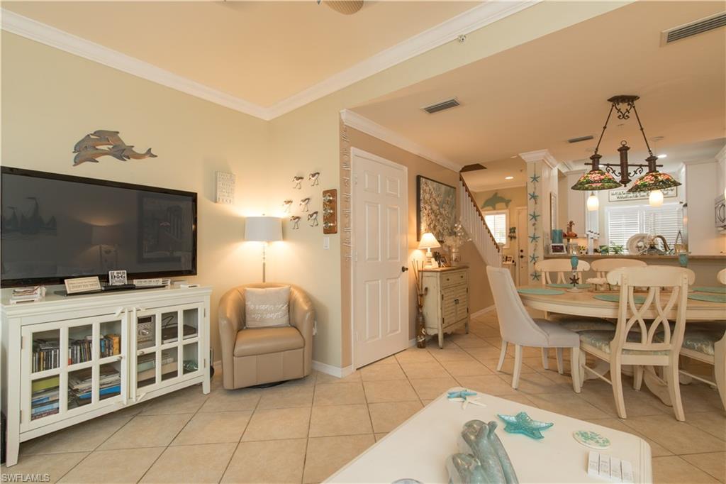 SHIPYARD VILLAS - Residential