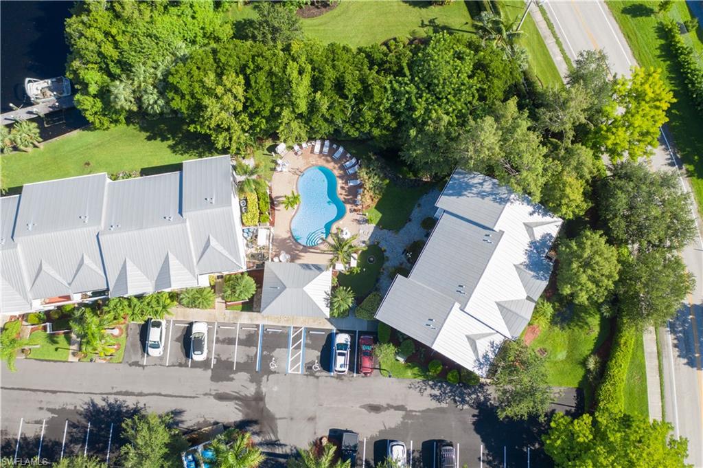 SHIPYARD VILLAS - Residential