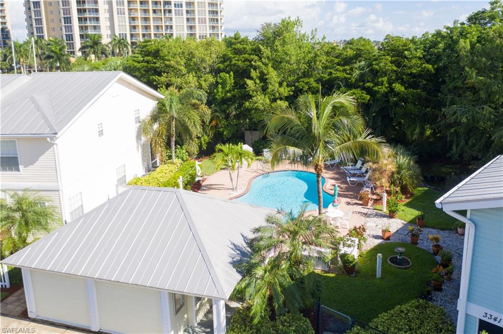 SHIPYARD VILLAS - Residential