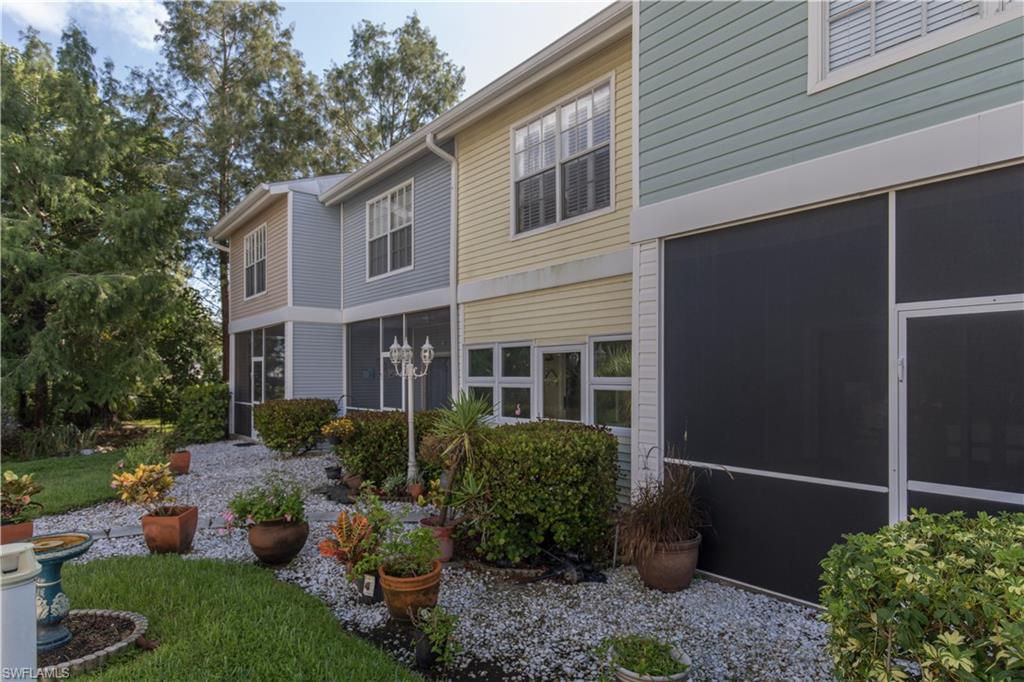 SHIPYARD VILLAS - Residential