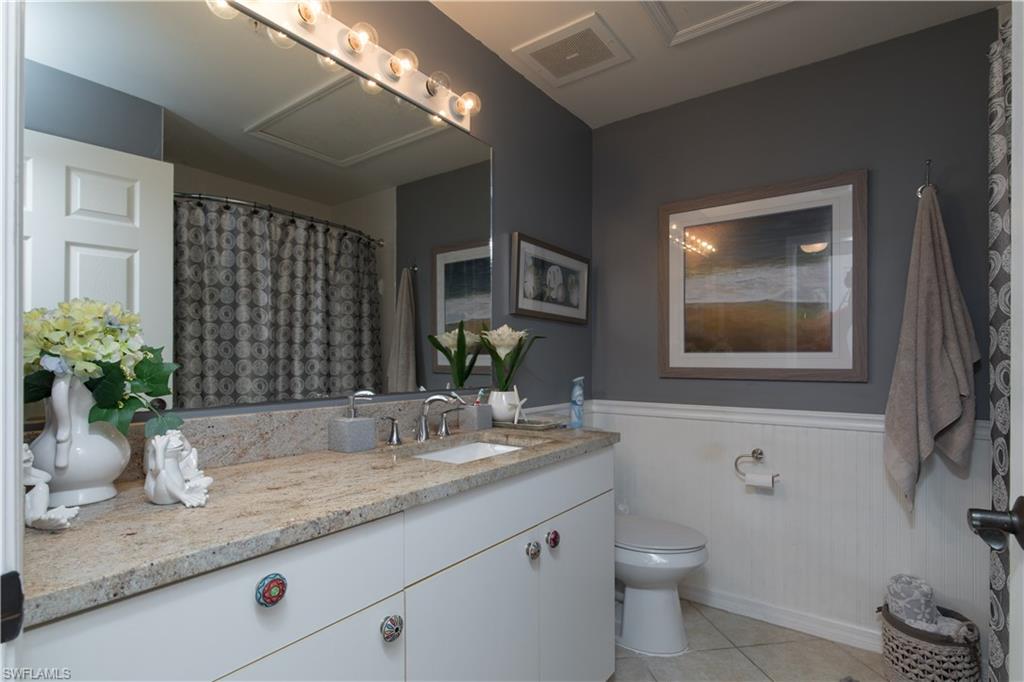 SHIPYARD VILLAS - Residential