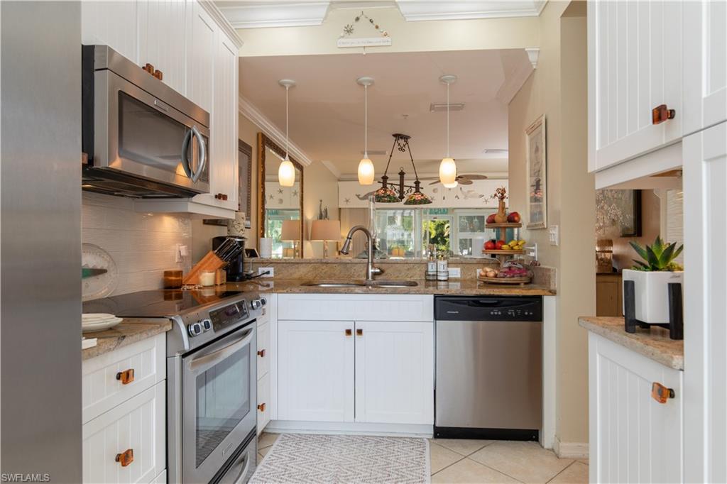 SHIPYARD VILLAS - Residential