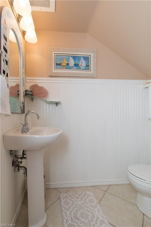 SHIPYARD VILLAS - Residential