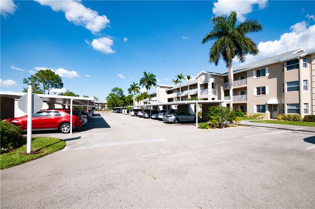 VILLAGES ON LAKE AUGUSTA - Residential
