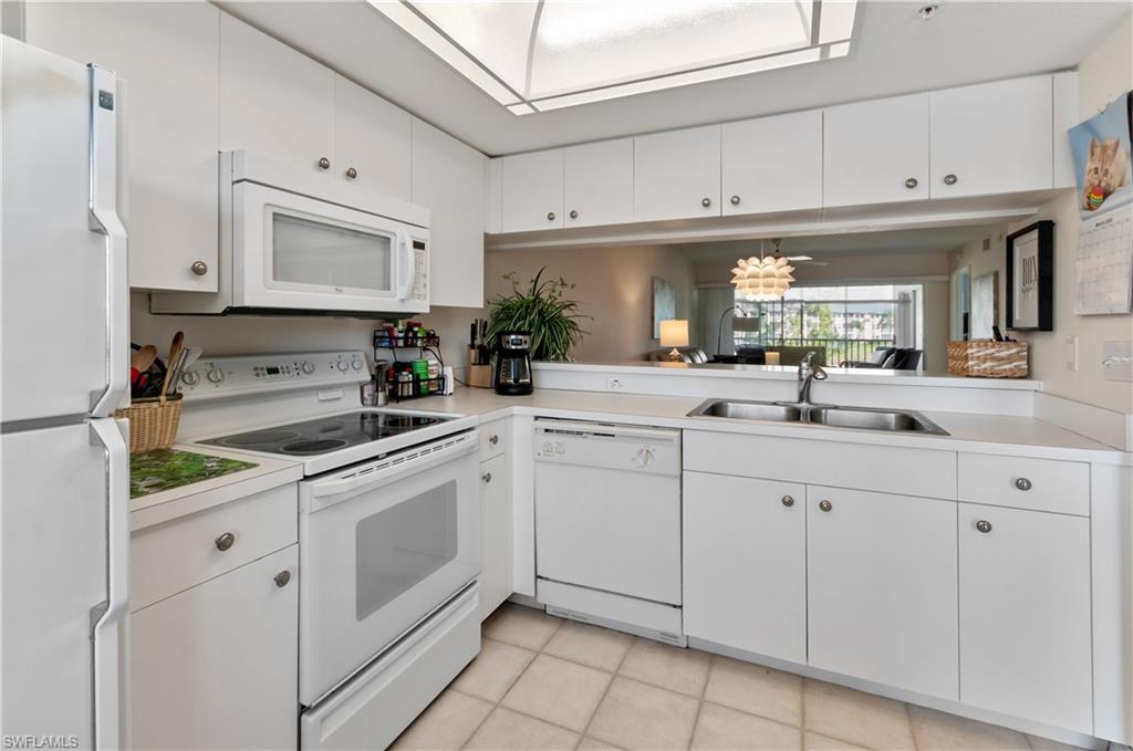 VILLAGES ON LAKE AUGUSTA - Residential