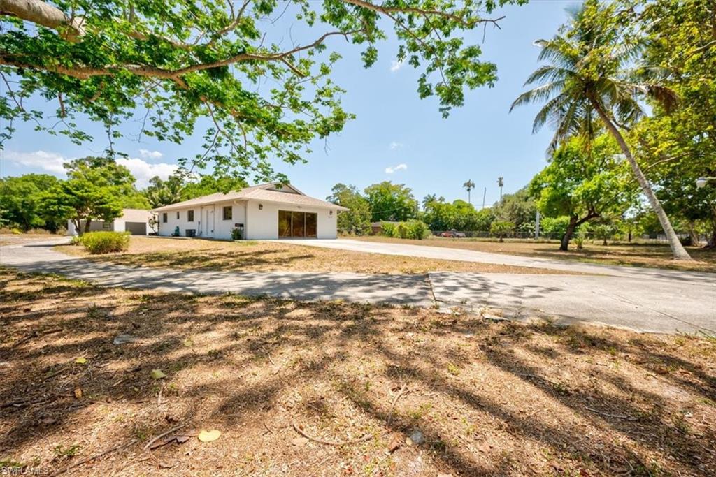 1201 Saint Clair Shores RD