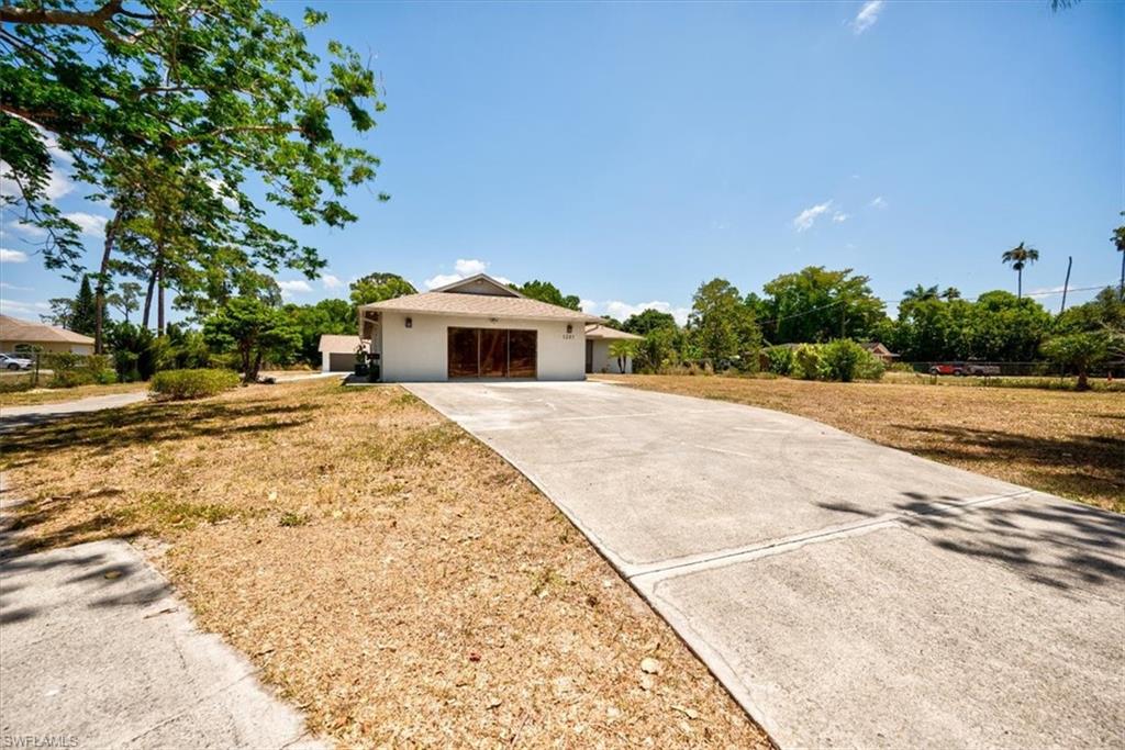 1201 Saint Clair Shores RD