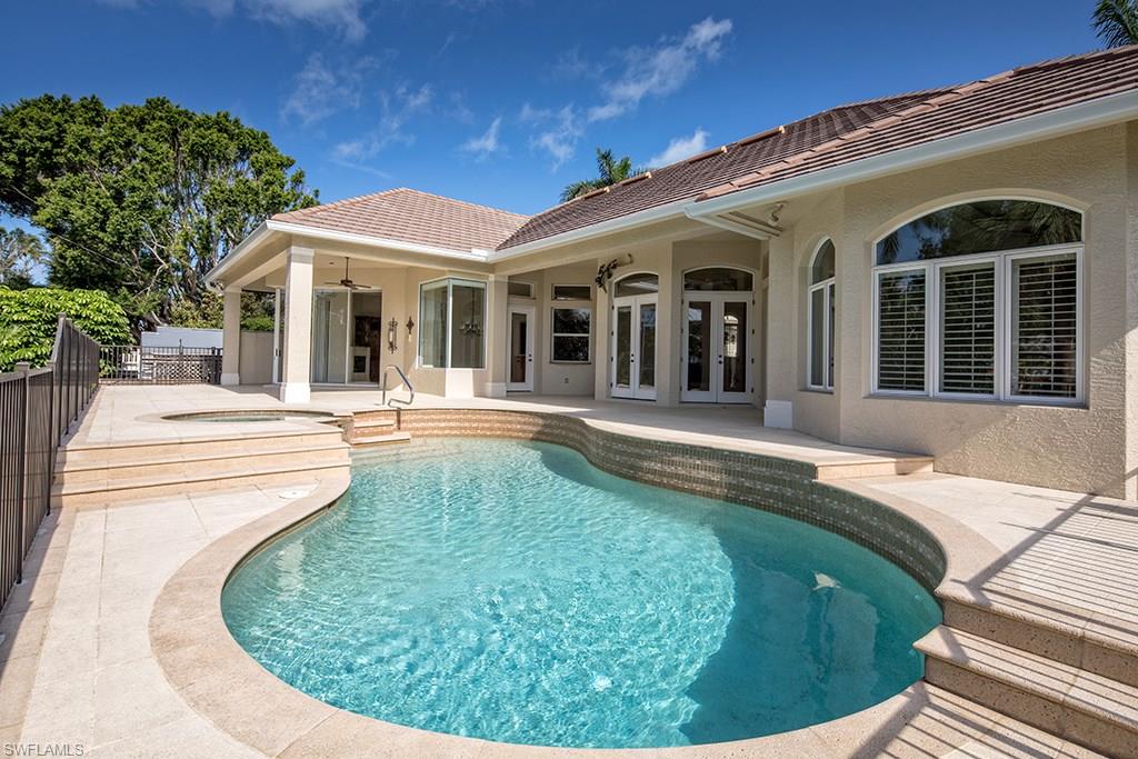 OLDE NAPLES - Residential