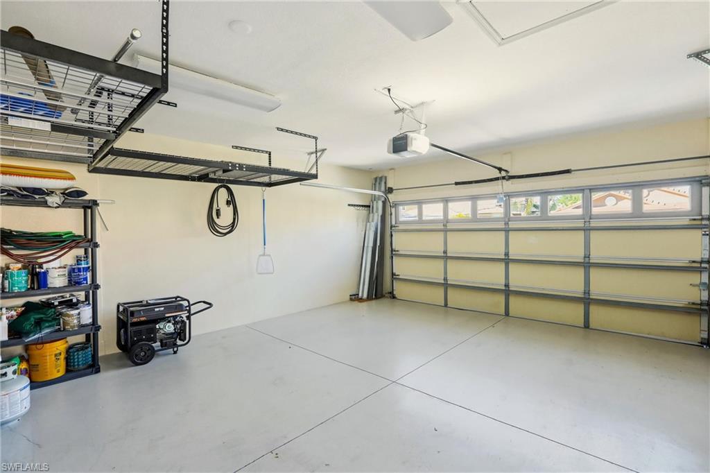 ROOKERY POINTE - Residential