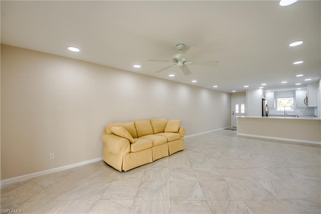 LORD JAMES CONDO - Residential