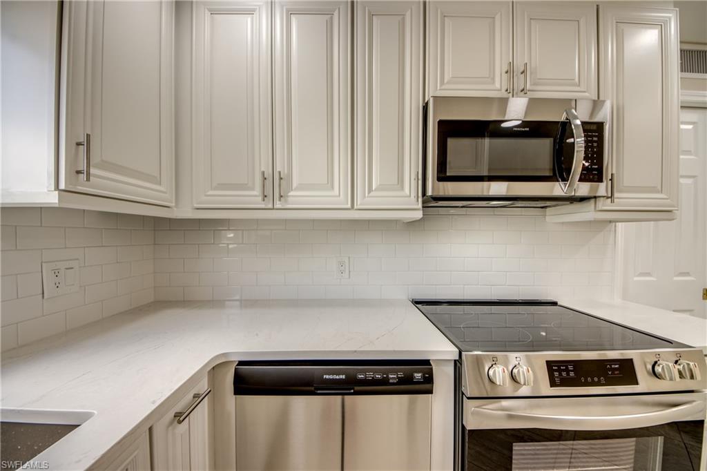 LORD JAMES CONDO - Residential