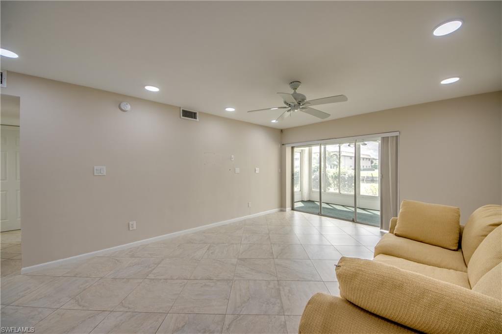 LORD JAMES CONDO - Residential