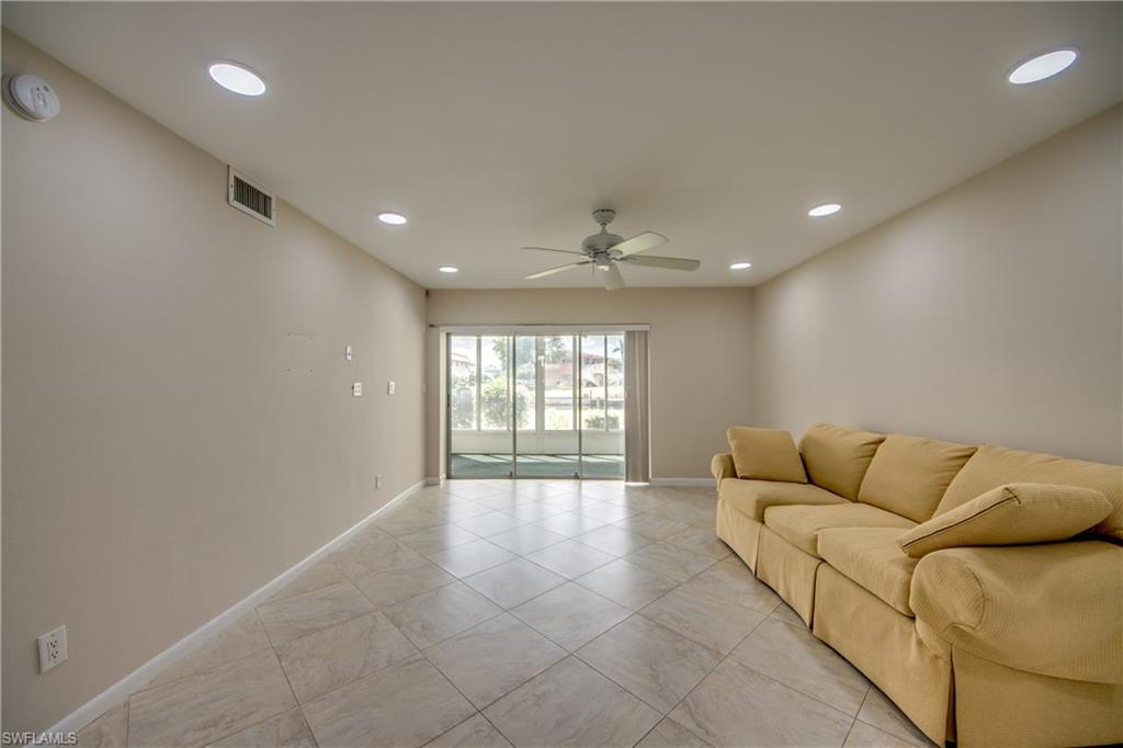 LORD JAMES CONDO - Residential