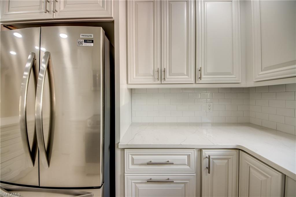 LORD JAMES CONDO - Residential